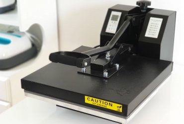 Heat Press Vs Iron | Iron Vs Heat Press – Which Is Best?