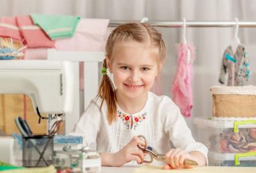 7 Best Sewing Machines For Kids – Buyers Guide!